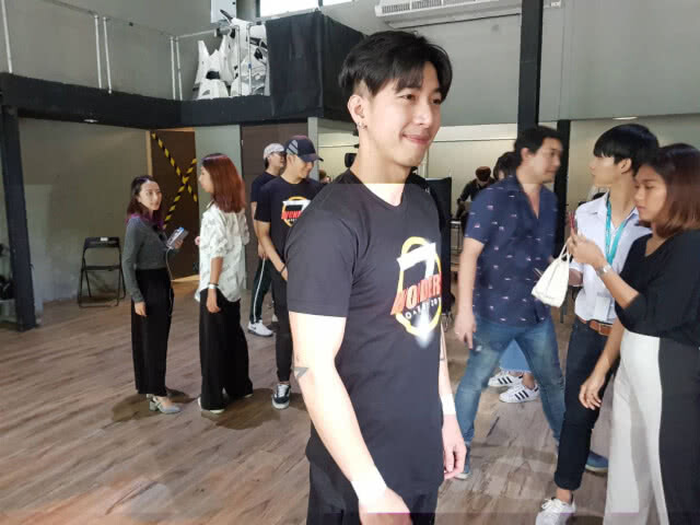 "โตโน่" รับกดดันเต้นไม่เก่ง ดีใจ "วายุพหุยุทธ์" ฟีดแบคดี