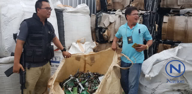 ตะลึง! ลุยจับโกดัง"ขยะพิษ"
นำเข้าจากฮ่องกง 40 ตัน