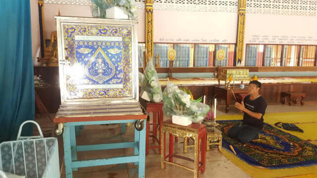 พ่อยังติดใจโรงพยาบาลทำคลอดลูกเสียชีวิต