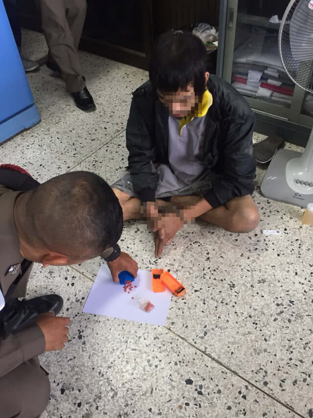 ตำรวจสุพรรณบุรี ล่าคนร้ายซิ่ง จักรยานยนต์หนีไม่รอด