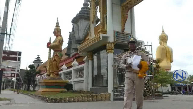 ผู้ใหญ่บ้านเดินเท้าเข้า"มหาดไทย"
ผู้บังคับบัญชาไม่เหลียวแล ปล่อยสู้ลำพัง
ช่วยลูกบ้านแล้วโดน"ฟ้องศาล"