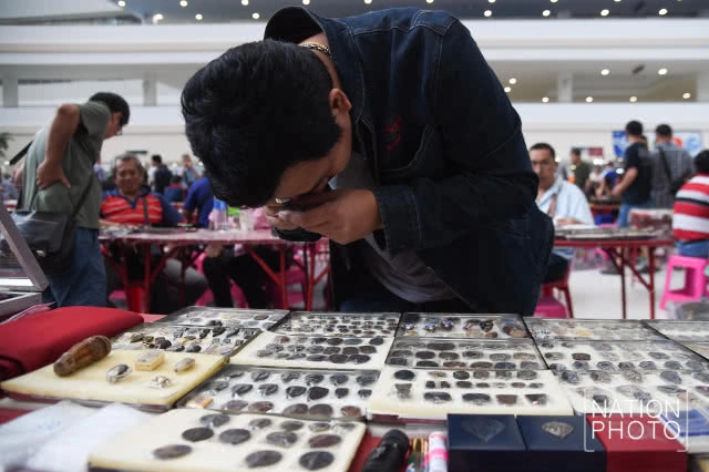 เล่ห์เหลี่ยมพระเครื่อง (ภาพชุด)