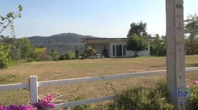 อุทยานฯ "ผาแต้ม" สั่งรื้อถอนรีสอร์ทบ้านไม้หอม คืนพื้นที่ป่า ภายใน15 ก.ค.