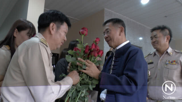 "บุญเลิศ" กลับมารับตำแหน่ง ยันไม่มีต่อรองการเมือง