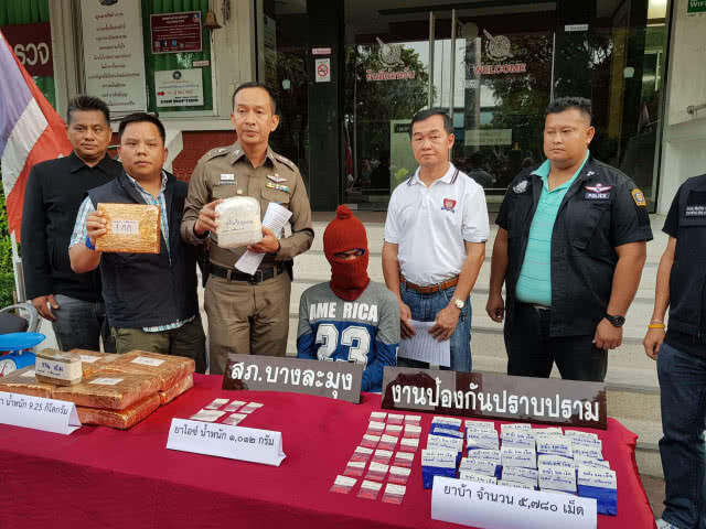 ตร.บางละมุง จับยาเสพติดล็อตใหญ่ในรอบกลางปี (มึคลิป)