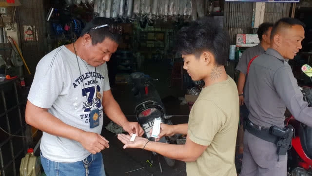 จัดระเบียบร้านซ่อมรถจักรยานยนต์ ป้องกันไม่ให้ทำผิดกฎหมาย