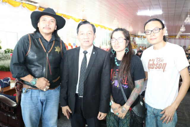 ปิดตำนานราชาเพลงโห่คนสุดท้ายของเมืองไทย "เพชร พนมรุ้ง"