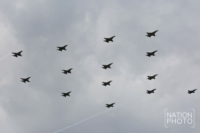 (ภาพชุด) ครบรอบ 30 ปี เครื่องบิน F-16 แสนยานุภาพเหนือน่านฟ้าไทย