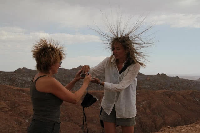 9 ข้อห้ามและวิธีป้องกัน "ฟ้าผ่า" แบบถูกต้อง และเทคนิค "เอาตัวรอด" ง่ายๆ