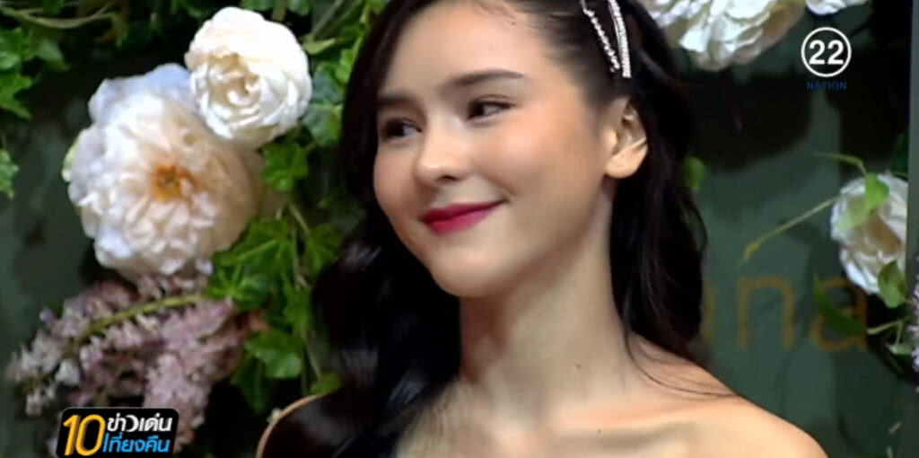 "ออม" เผยรัก "แอมป์" แฮปปี้ครอบครัวทั้ง 2 ฝ่ายไฟเขียว "ออม" เผยรัก "แอมป์" แฮปปี้ครอบครัวทั้ง 2 ฝ่ายไฟเขียว