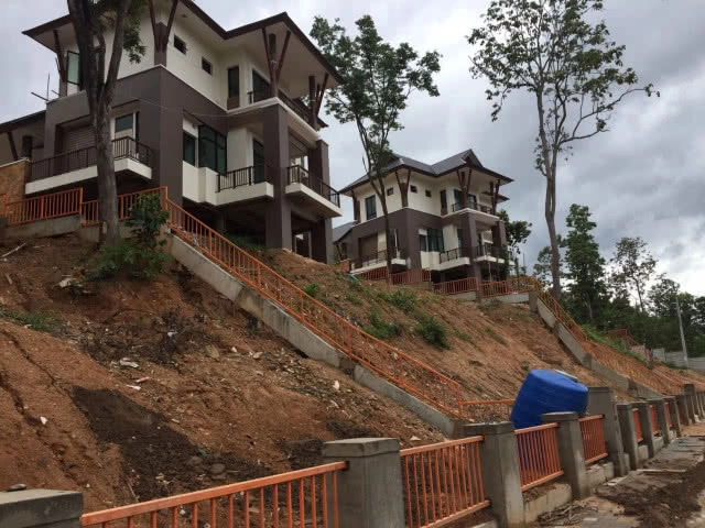 หน.ศูนย์ภัยพิบัติชี้ควรรื้อบ้านป่าแหว่ง 45 หลังออกจากพื้นที่