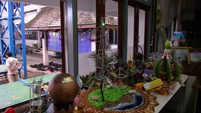 สุดครีเอต!! พานไหว้ครูบอลโลกของนักเรียนสารพัดช่าง