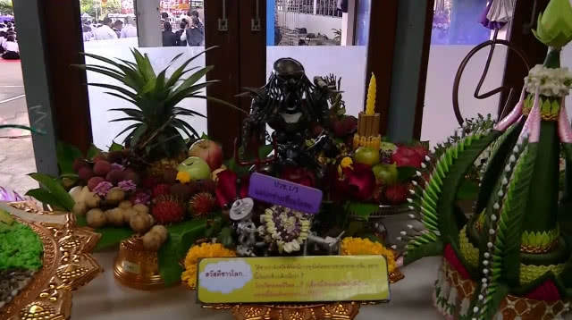 สุดครีเอต!! พานไหว้ครูบอลโลกของนักเรียนสารพัดช่าง