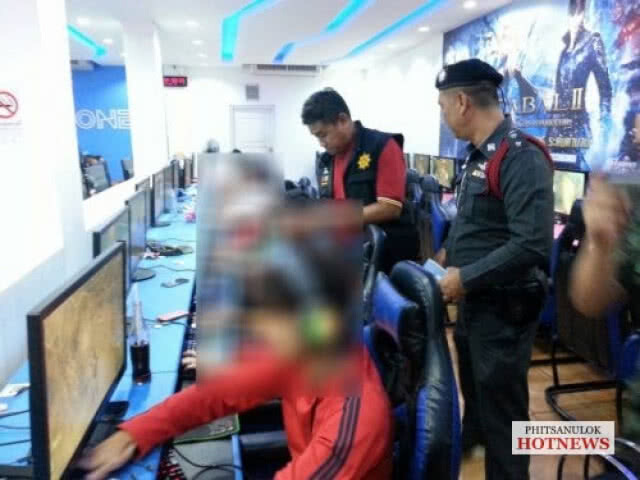 นายอำเภอ พิษณุโลก นำตรวจสถานบริการร้านเกมส์ป้องกันพนันบอลโลก