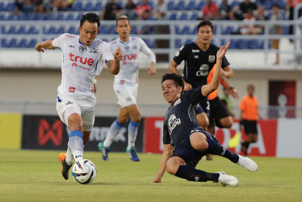 ชนะรวด 12 นัด! "แข้งเทพ" บุกเฉือน "ช้างศึกยุทธหัตถี" ถึงถิ่น 2-1