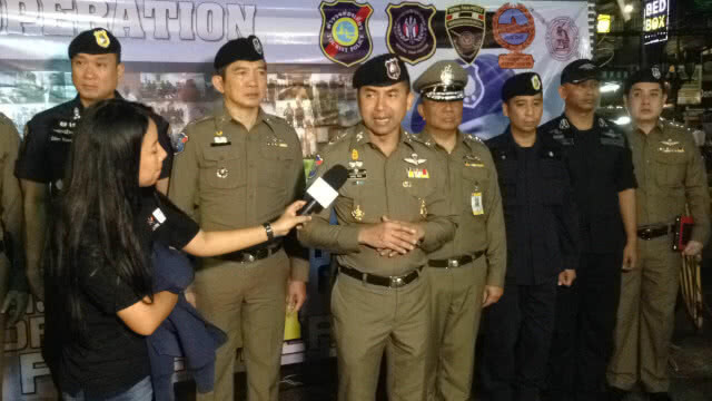 "บิ๊กโจ๊ก" แถลงผลยุทธการ "X-RAY OUTLAW FOREIGNER" 87 จุดทั่วประเทศ พบความผิดหลบหนีเข้าเมือง 51 ราย
