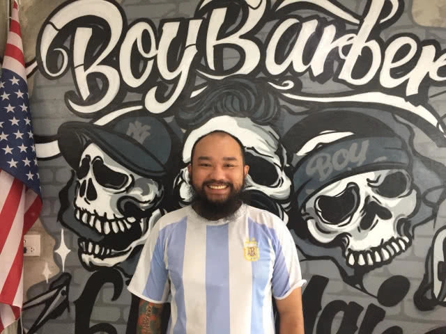 ทึ่ง แกะลายผมรูป "เมสซี่" (มีคลิป)