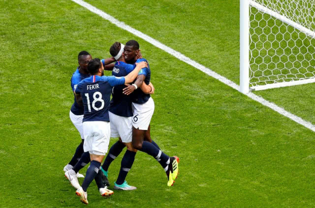 เทคโนโลยี ช่วยชีวิตตราไก่ "ป็อกบา" ซัดท้ายเกม ดับจิงโจ้ 2-1