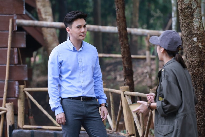 'แคท'   หัวสูง วางแผนหลอก 'ธันวา' ในดอกหญ้าในพายุ
