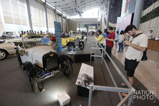 (ภาพชุด) งานประกวดรถโบราณ ครั้งที่ 42