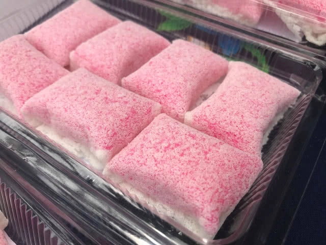 ครัวน้าคม : ทริปอาหารท้องถิ่น ขนม บุหงาปูดะ ขนมพื้นถิ่น บ้านควน อำเภอเมือง จังหวัดสตูล