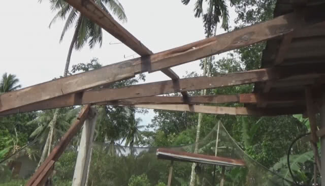 พายุถล่ม "ตรัง" เรือจมบ้านพัง สวนยางเสียหาย