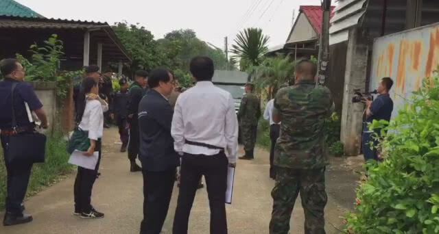 ยึด!! สารโซเดียมไซยาไนด์ ในโกดังชายแดน เชียงแสน  หลังไม่มีใบอนุญาต