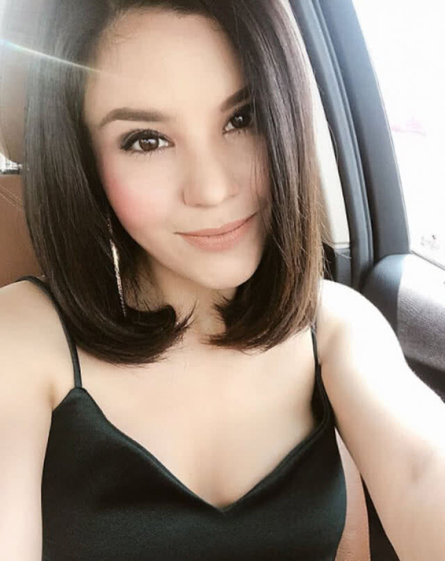 สนั่นไอจี ใครกัน! "ซีแนม"ทวงเงินล้าน
"ดารานางร้าย" กลับเงียบ
ไม่ว่าง! แต่ช็อปแบรนด์เนม หัวจรดเท้า!!