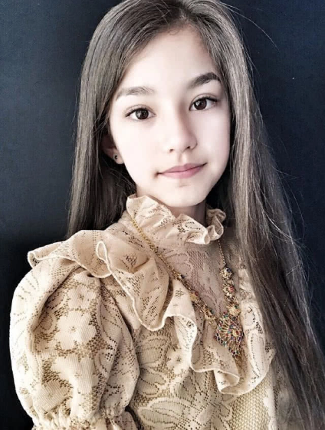 เปิดวาร์ป น้อง "นาทัชชา" สาวน้อยลูกครึ่งไทย-เยอรมัน หนูโตเป็นสาวแล้วจ้า