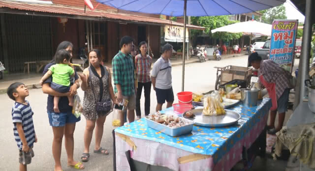 'หมูสะเต๊ะสูตรเด็ด' ย่านเก่าวังกรด