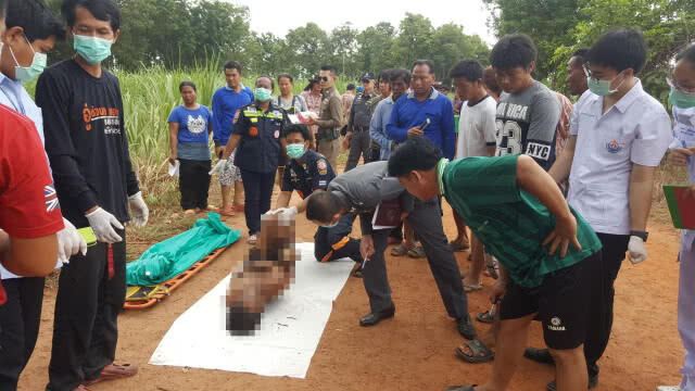 พบศพชายมีร่องรอยถูกทำร้าย ทิ้งข้างถนน