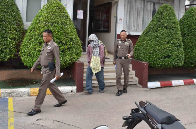 จับอดีตครูสอนดนตรี ข่มขืนนักเรียนหญิง ม.2 (มีคลิป)