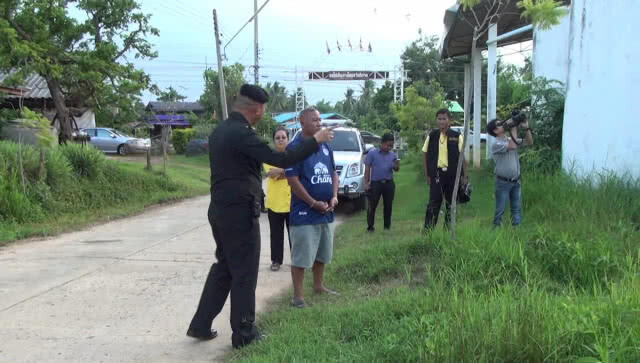 ผวาล้มทับถังประปาทรุดเอียงขอให้รื้อก่อนจะเกิดอันตราย