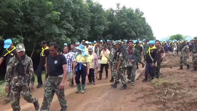 จัดกิจกรรมปลูกป่าเพื่อฟื้นฟูป่าต้นน้ำ