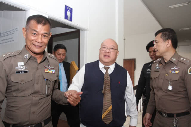 รวบคาโรงพัก! "ศรีวราห์" รุดสอบปากคำ "ทนายสุกิจ" ปมรุกที่ป่าสงวน