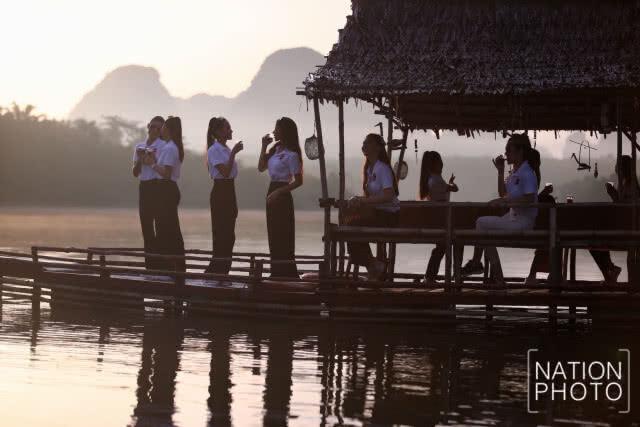 ผู้เข้าประกวดมิสยูนิเวิร์สไทยแลนด์ 2018 ทำกิจกรรมเก็บตัวที่ จ.กระบี่ วันที่ 2