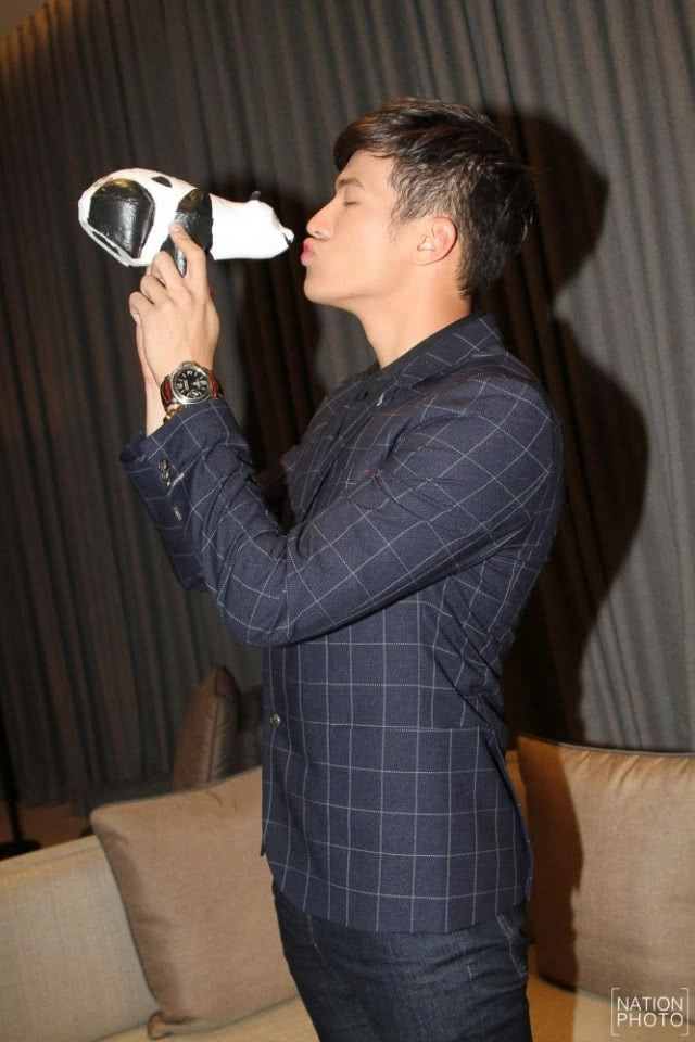 เผยครั้งแรก! "เจมส์ มาร์" เป็นทายาทพันล้าน