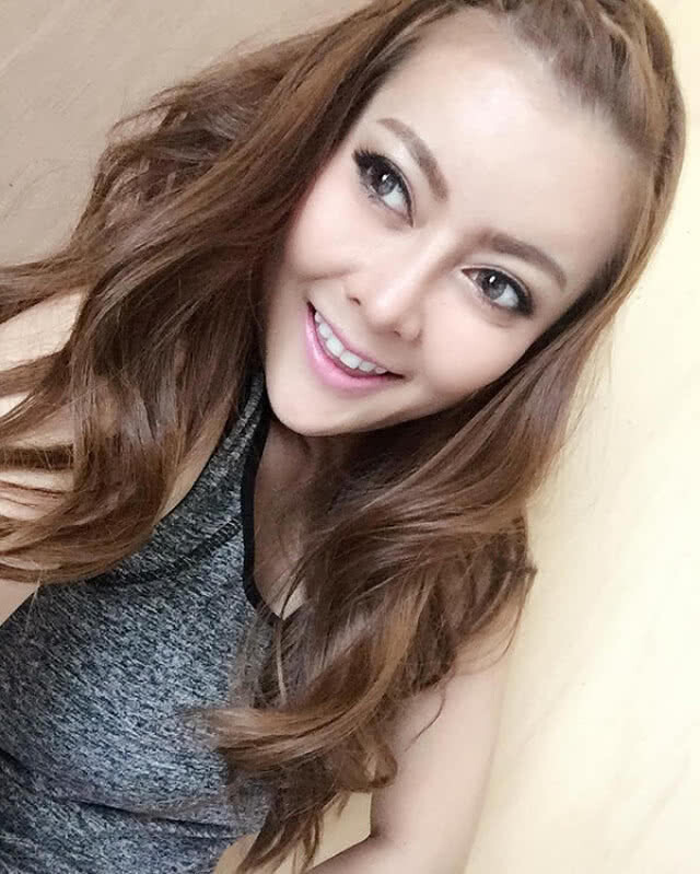คุณแม่สายสตรอง "เอิร์น เดอะสตาร์" ล่าสุดลงมือสร้างบ้านด้วยตัวเอง!