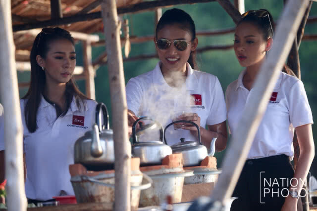 ผู้เข้าประกวดมิสยูนิเวิร์สไทยแลนด์ 2018 ทำกิจกรรมเก็บตัวที่ จ.กระบี่ วันที่ 2