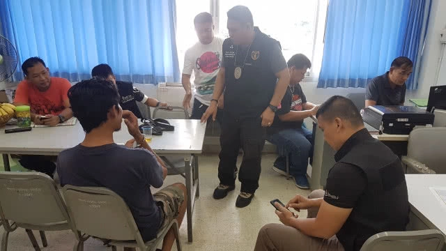 รวบตัวพ่อสุดหื่น!!! บังคับลูกสาว 8 ขวบ อมนกเขาให้