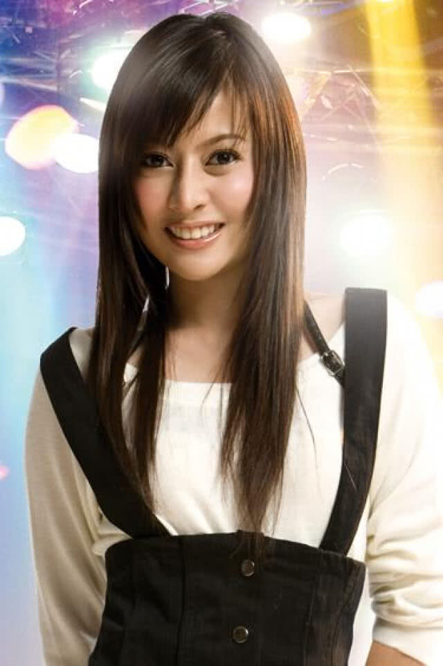 คุณแม่สายสตรอง "เอิร์น เดอะสตาร์" ล่าสุดลงมือสร้างบ้านด้วยตัวเอง!
