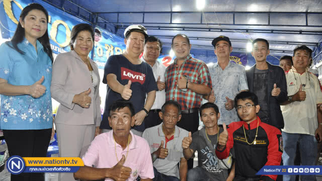 "เสี่ยตัน" มอบทอง 1 บาท ให้ฮีโร่ช่วยยายพ้นกองเพลิง