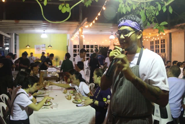 U CAN EAT MEET กับ ปูน : ลิ้มลองเมนู อาหารลูกครึ่ง "Peranakan"