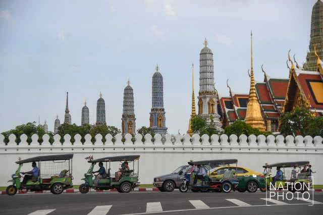 คุมเข้มแท๊กซี่-ตุ๊กตุ๊ก รอบพระบรมมหาราชวัง ป้องกันข่มขู่-โก่งราคา นักท่องเที่ยว