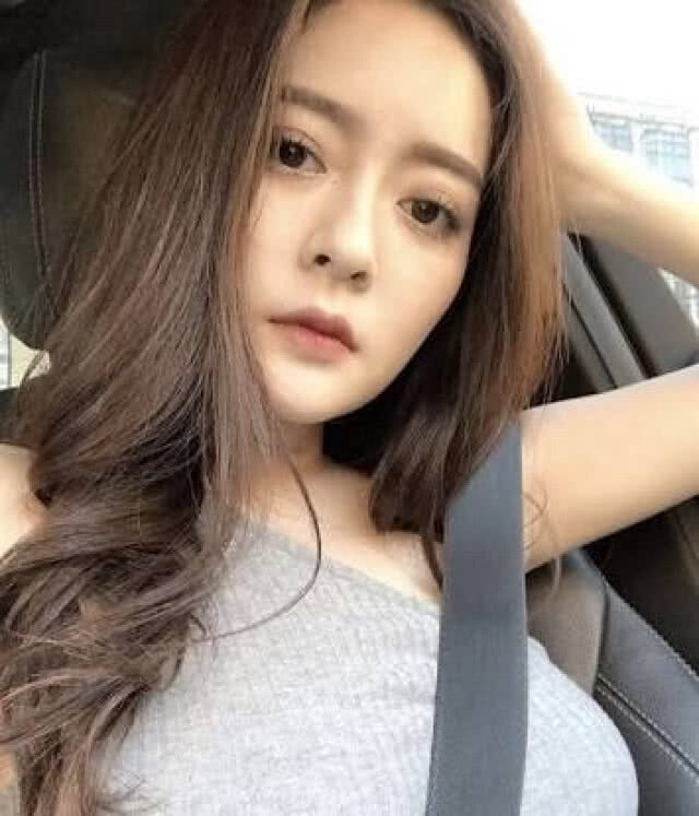 เอ๊ะๆ ยังไง "แก้มบุ๋ม" โพสต์สุดจี๊ด หมายถึงใครกันนะ?