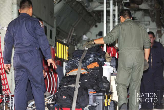 กองทัพอากาศ จัด C-130 ให้จนท.ชุดช่วยเหลือ ลงพื้นที่ถ้ำหลวง