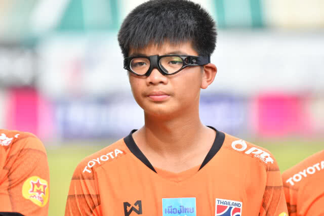 ชิติพัทธ์ แก้วยศ : สายตาสั้นไม่มีผลอะไรกับตัวผม
