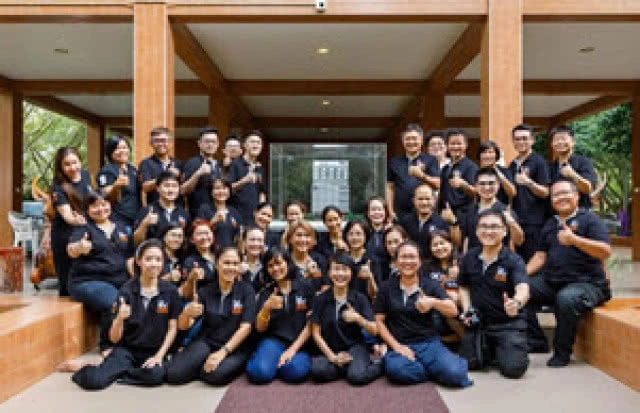 คบเด็กสร้างโรงพยาบาล