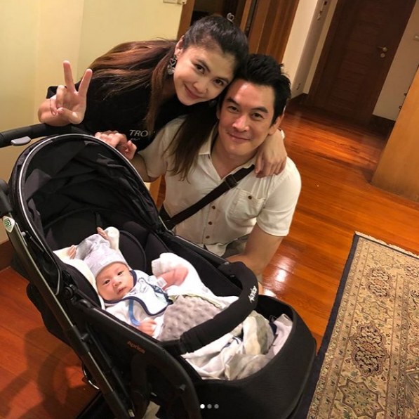 'คุณพ่อชาคริต' เห่อลูกชายหนัก  'น้องโพธิ์" อ้อนพ่อจนหลงหัวปักหัวปำ