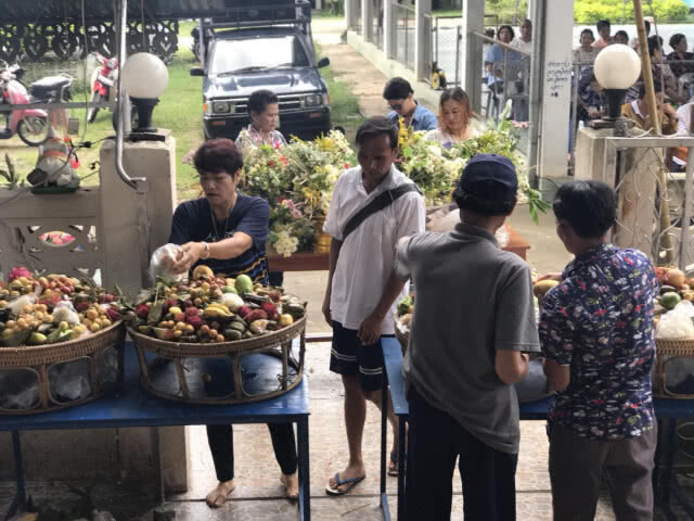 คนเมืองปาย ทำพิธีตามความเชื่อแต่สมัยโบราณ เลี้ยงจ้าวเมือง